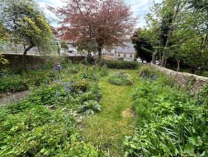 Photo 28- click for photo gallery